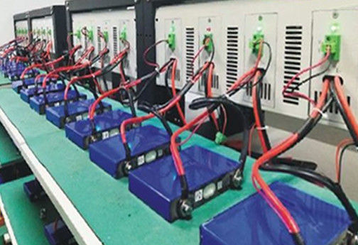 5V60A Lithium-Batteriekapazitätstester 220V Lade- und Entlade-Tester mit hoher Batterieleistung